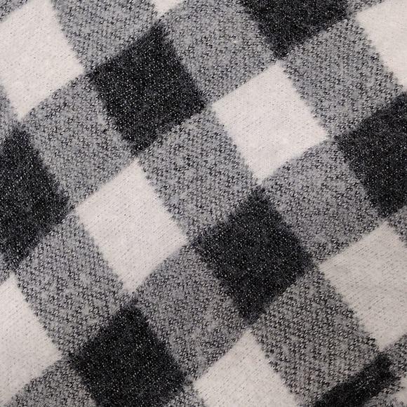 PLAID Knit Sweater Medium - Picture 6 of 11